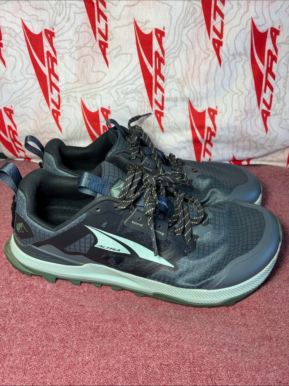 ALTRA Lone Peak 8 Running Trail Shoes